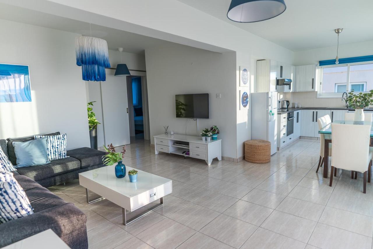 Makenzy Seaview Penthouse Appartement Larnaca Buitenkant foto