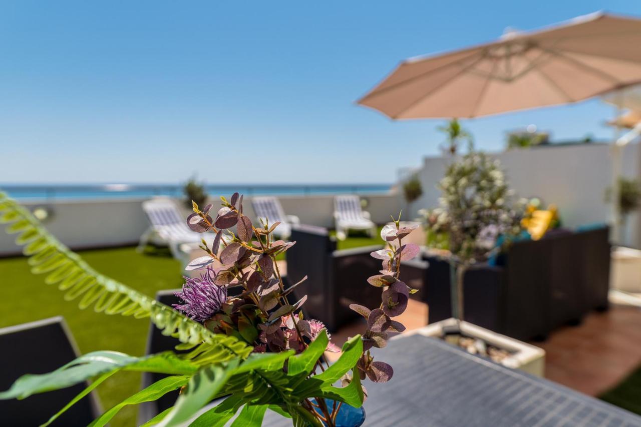 Makenzy Seaview Penthouse Appartement Larnaca Buitenkant foto